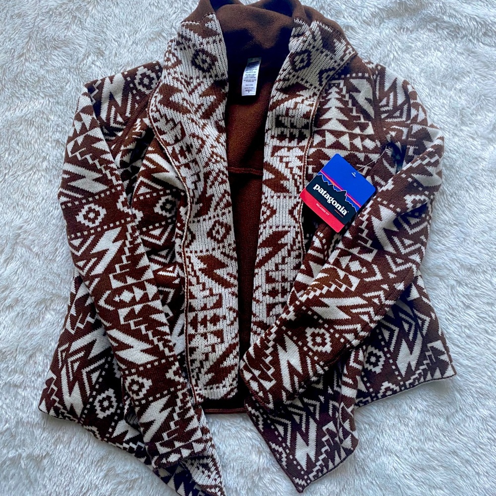 NWT Tribal Aztec pine mountain cozy wrap cardigan